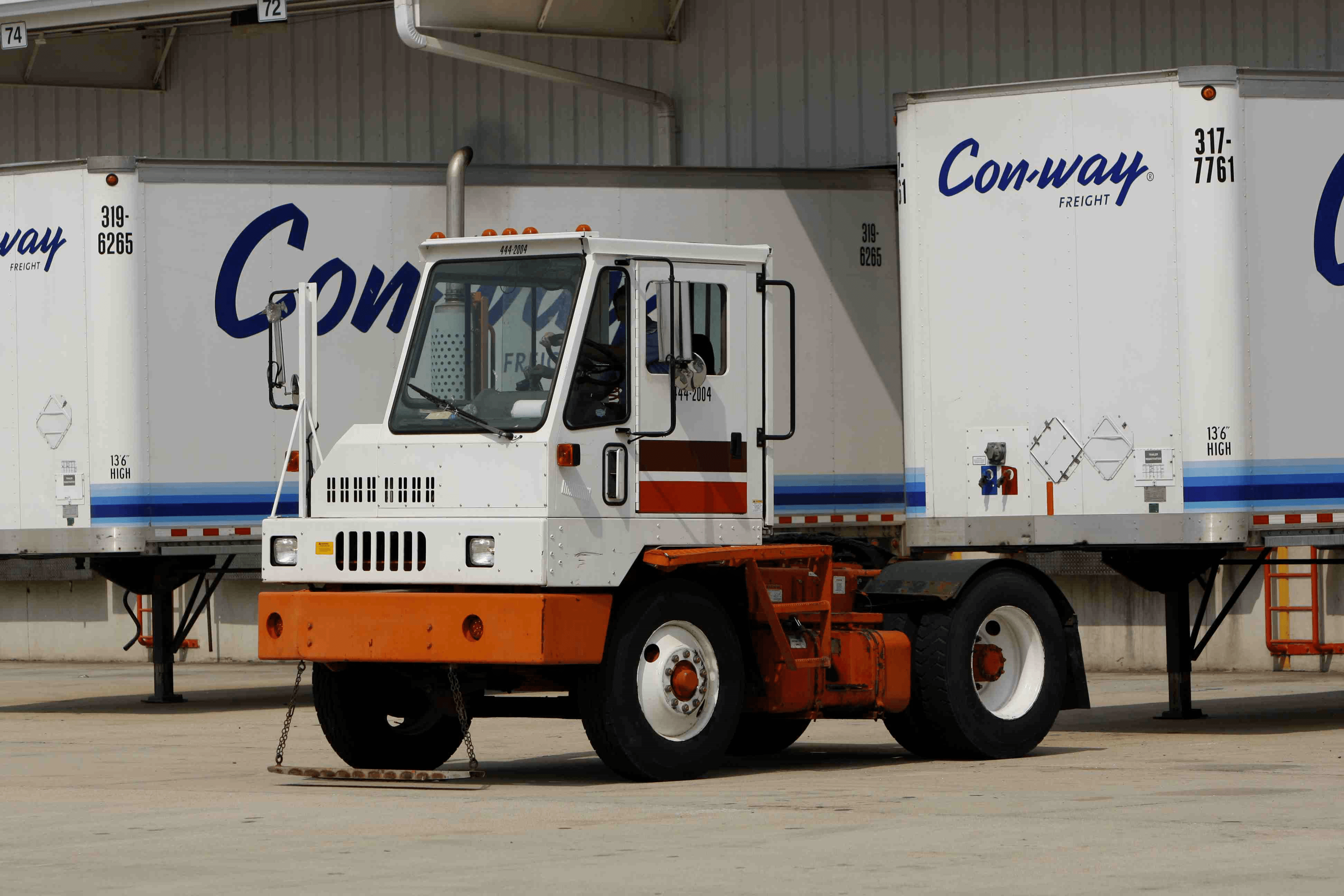 Conway Freight, TNT team for intercontinental service via Los Angeles