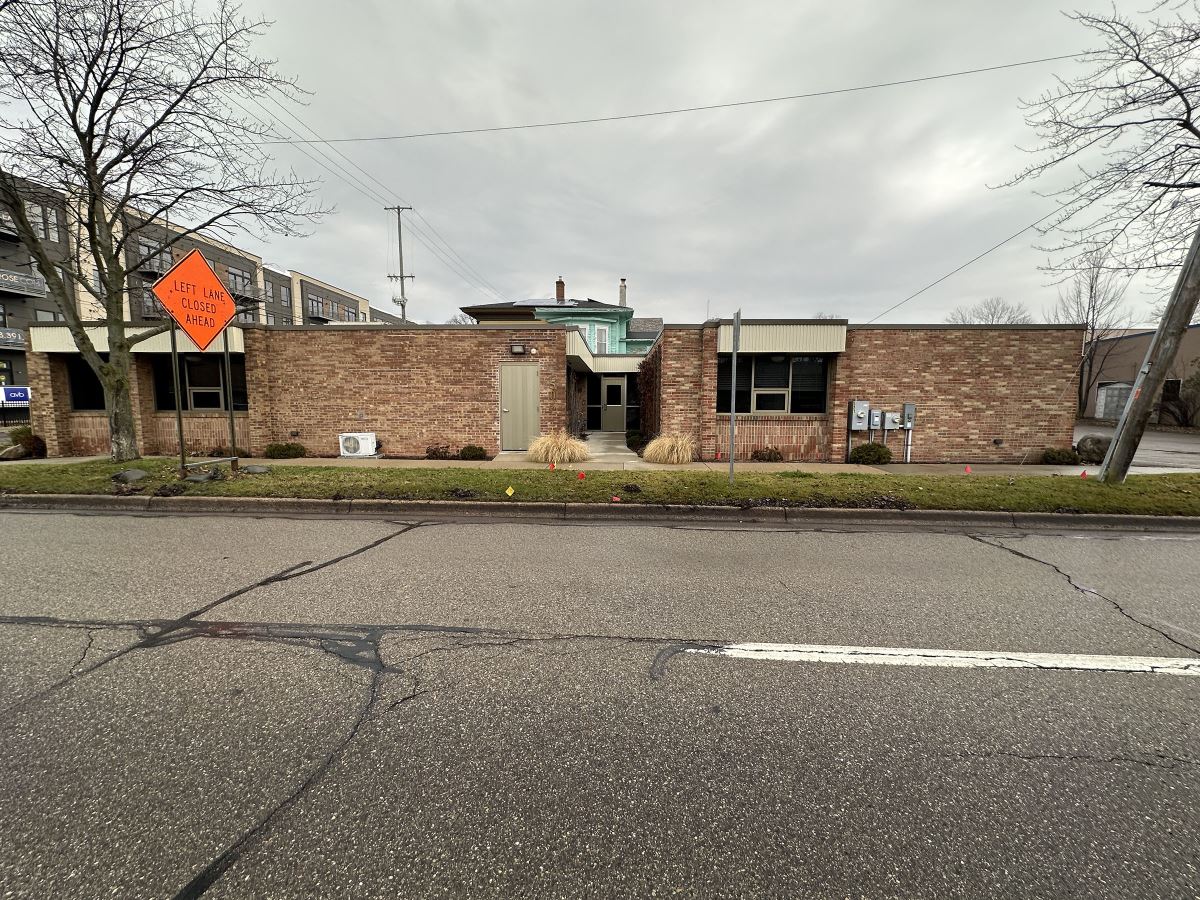 321 W Cedar Street, Office, For Sale/Lease, Kalamazoo, MI, ID 84925