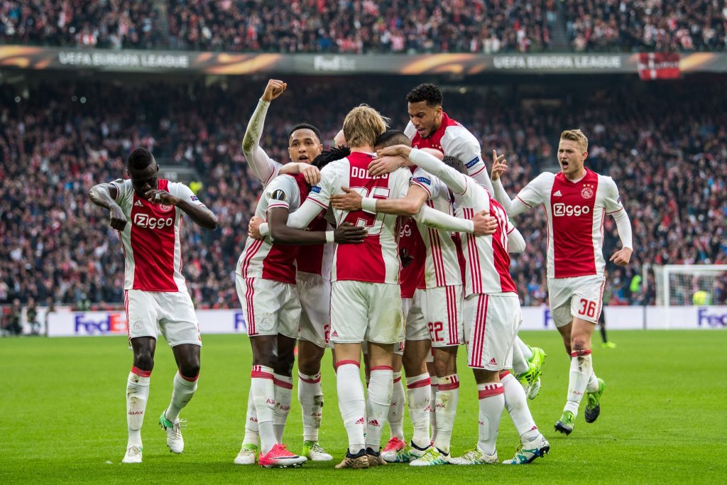 Ajax goleó 41 al Lyon en las semifinales de la Europa League