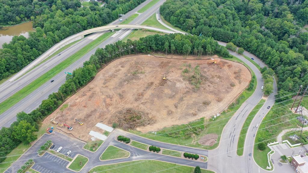 Commonwealth Apartments