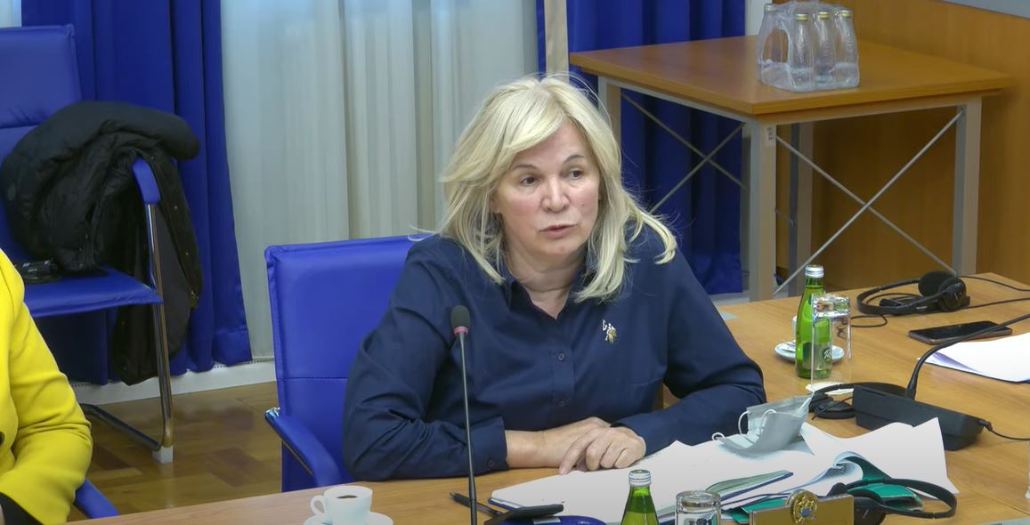 Uncertain political and economic autumn in MNE CdM