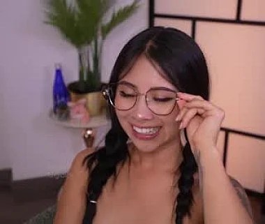 Emma Claire @midwestemma | Onlyfans