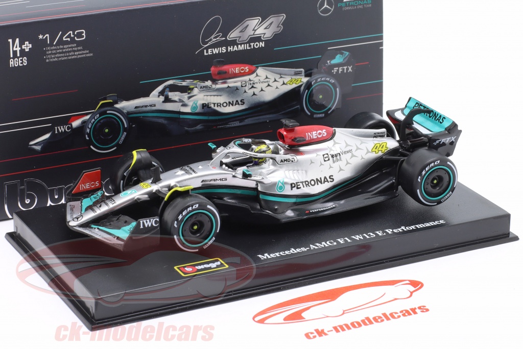 Bburago 143 Lewis Hamilton MercedesAMG F1 W13 44 formula 1 2022 18