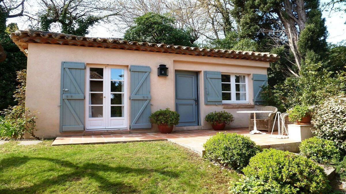 Rose of St Tropez Cote d'Azur Villas