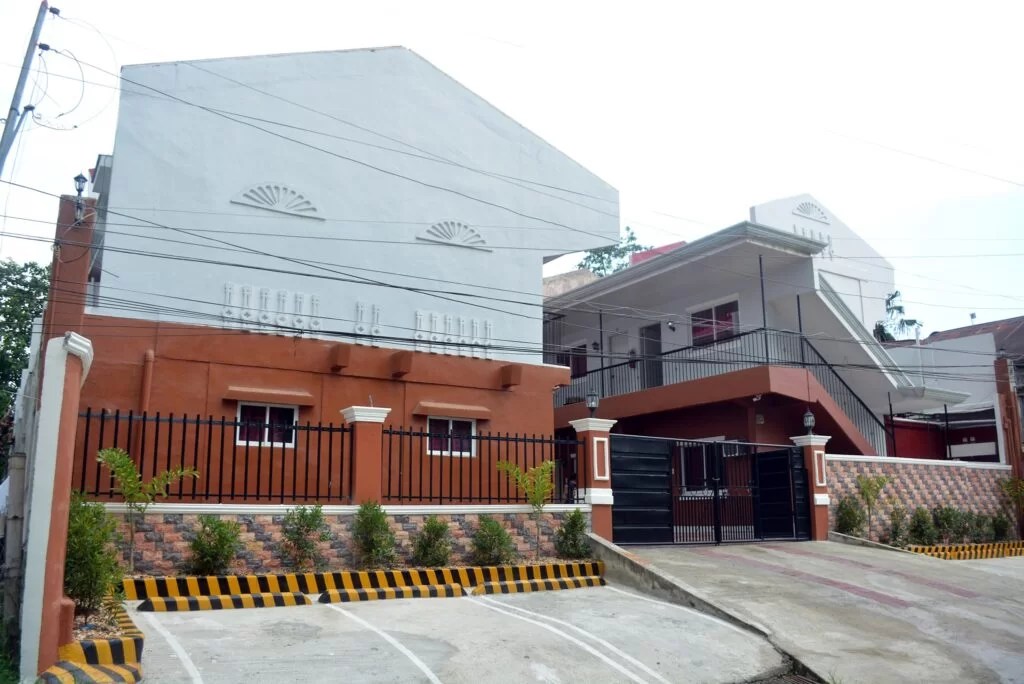 Carcar City Apartment Guest House and Studio Cebu Image