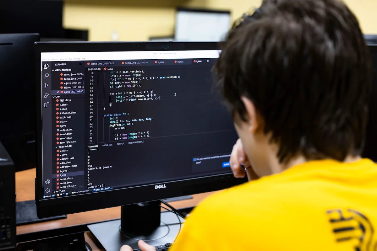 UCF to Host, Compete in 2023 ICPC North America Championship College