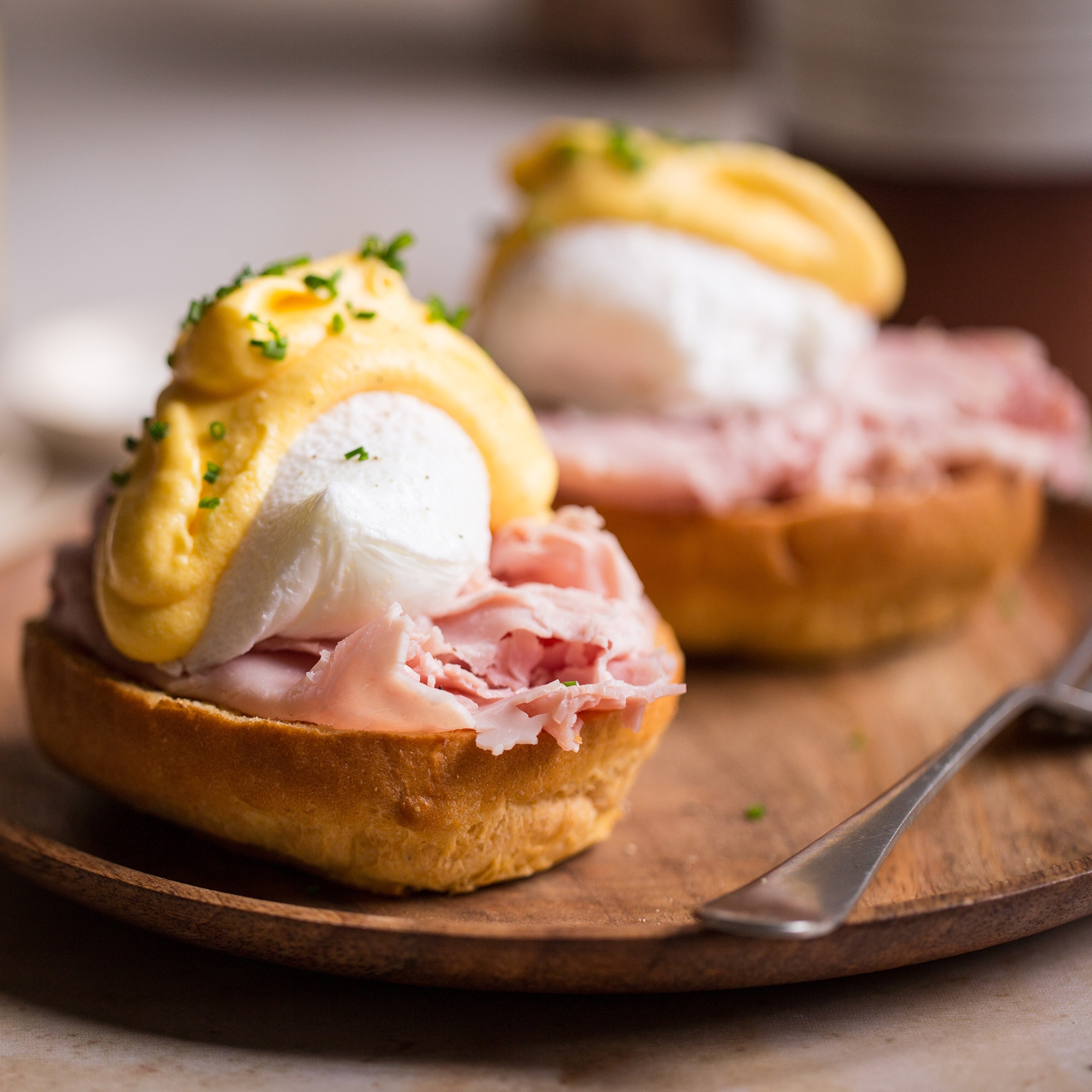 Gluten Free Eggs Benedict with Gluten Free Brioche Bun Celiac Canada