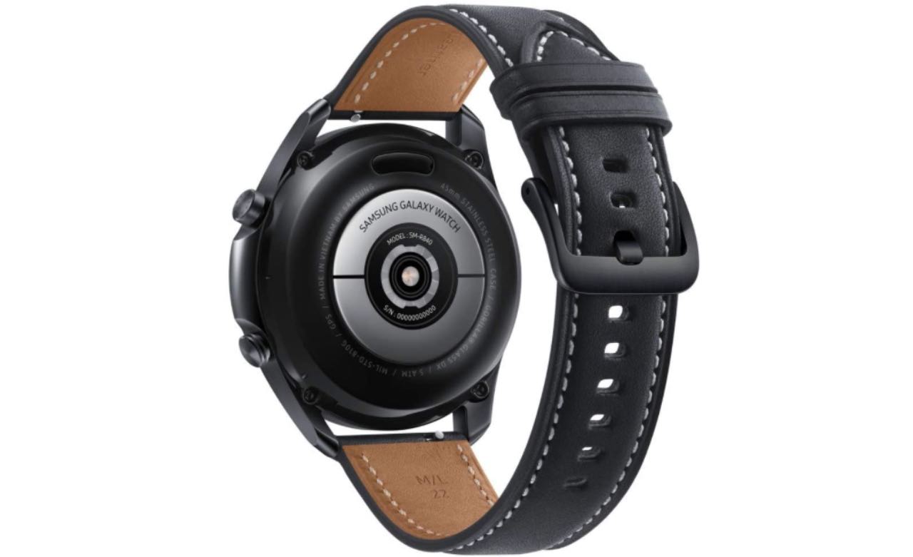 Samsung Galaxy Watch 3 in offerta su Amazon risparmio di oltre 90 euro