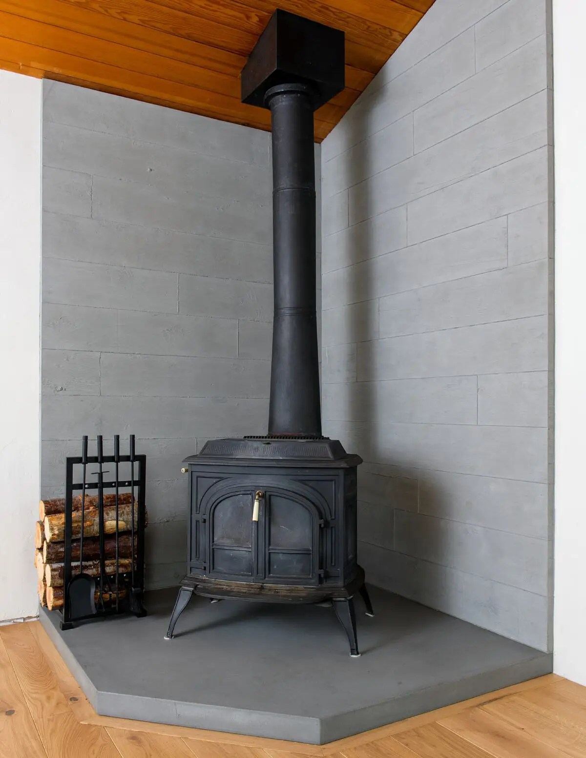 NatureCast Concrete Fireplace Surrounds Cement Elegance