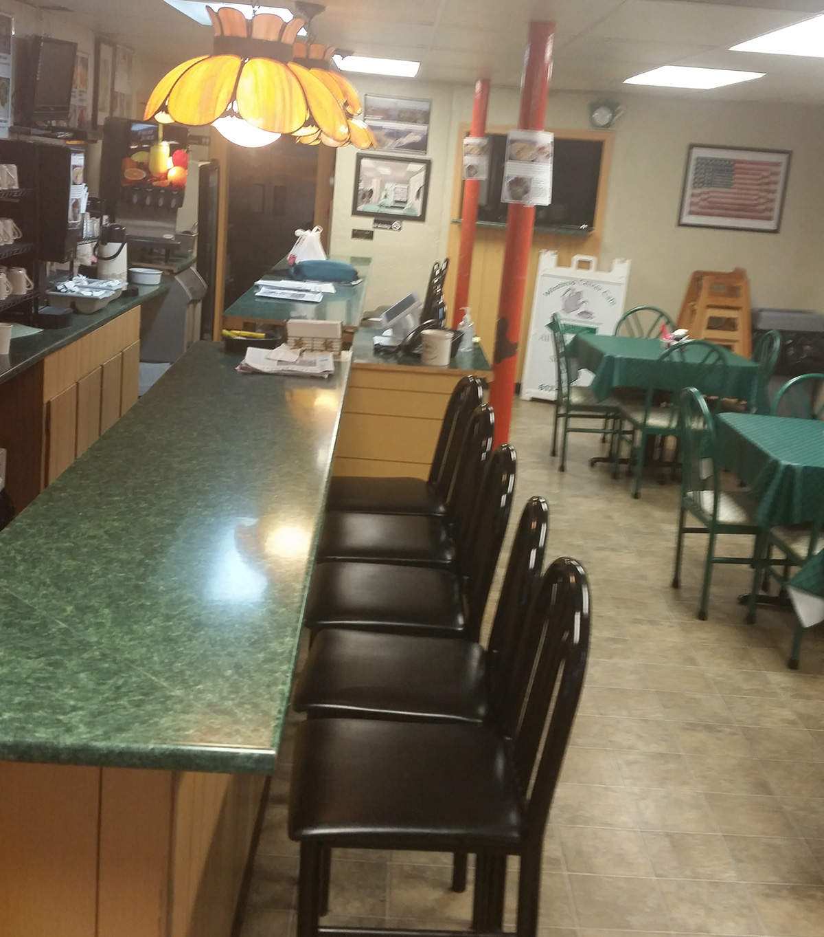 Winthrop Center Cafe Restaurant, Diner Breakfast, Lunch, Dinner