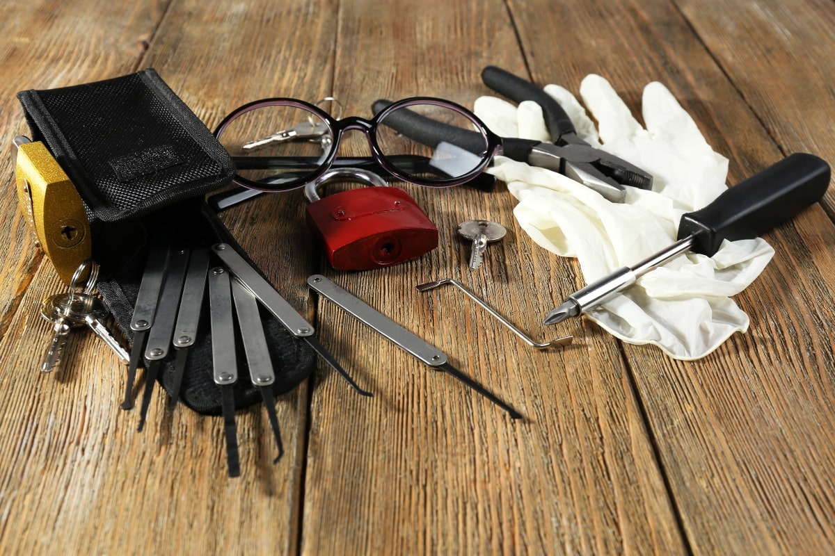 The Insider's Guide How to a Locksmith Apprentice