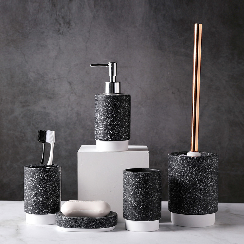 Wholesale Ceramic Bathroom Accessories Set 5 Pearl Electroplating