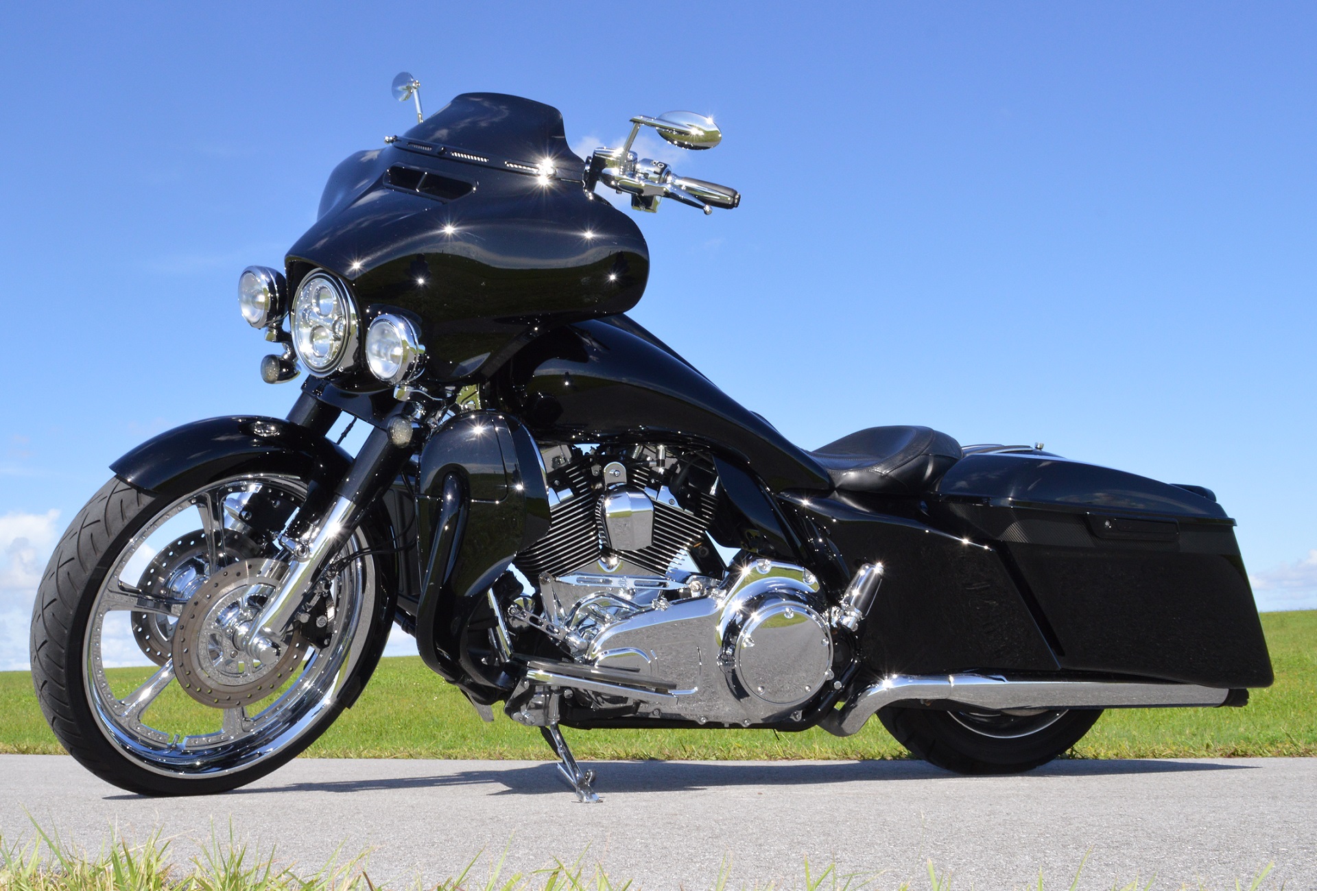 Certified Powersports Killer Harley Davidson Motorcycles & Bad Ass