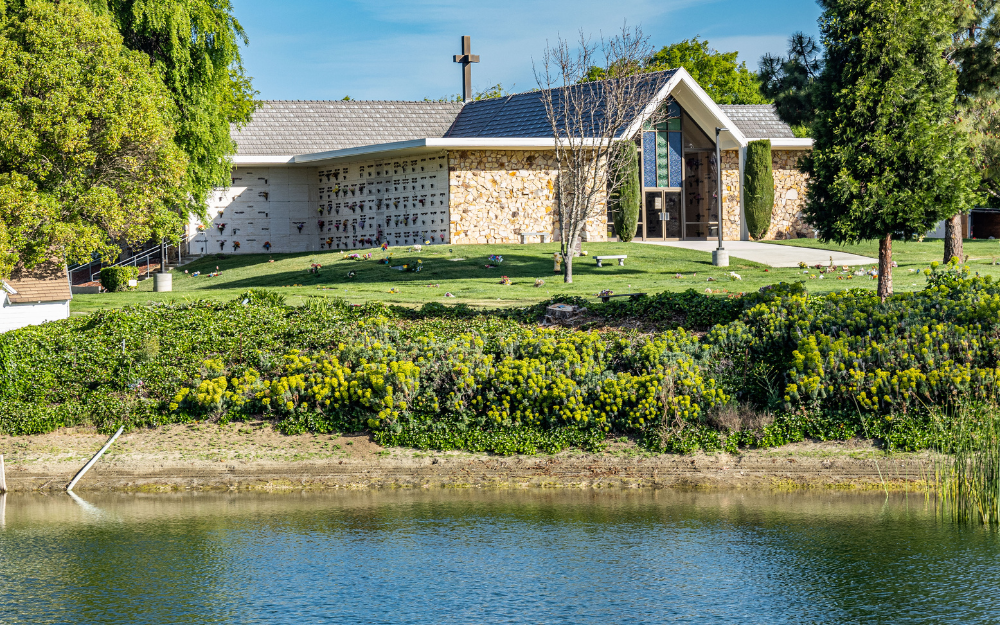 Remembrance Tree and Candlelight Vigil held at cemeteries on Dec. 6 at