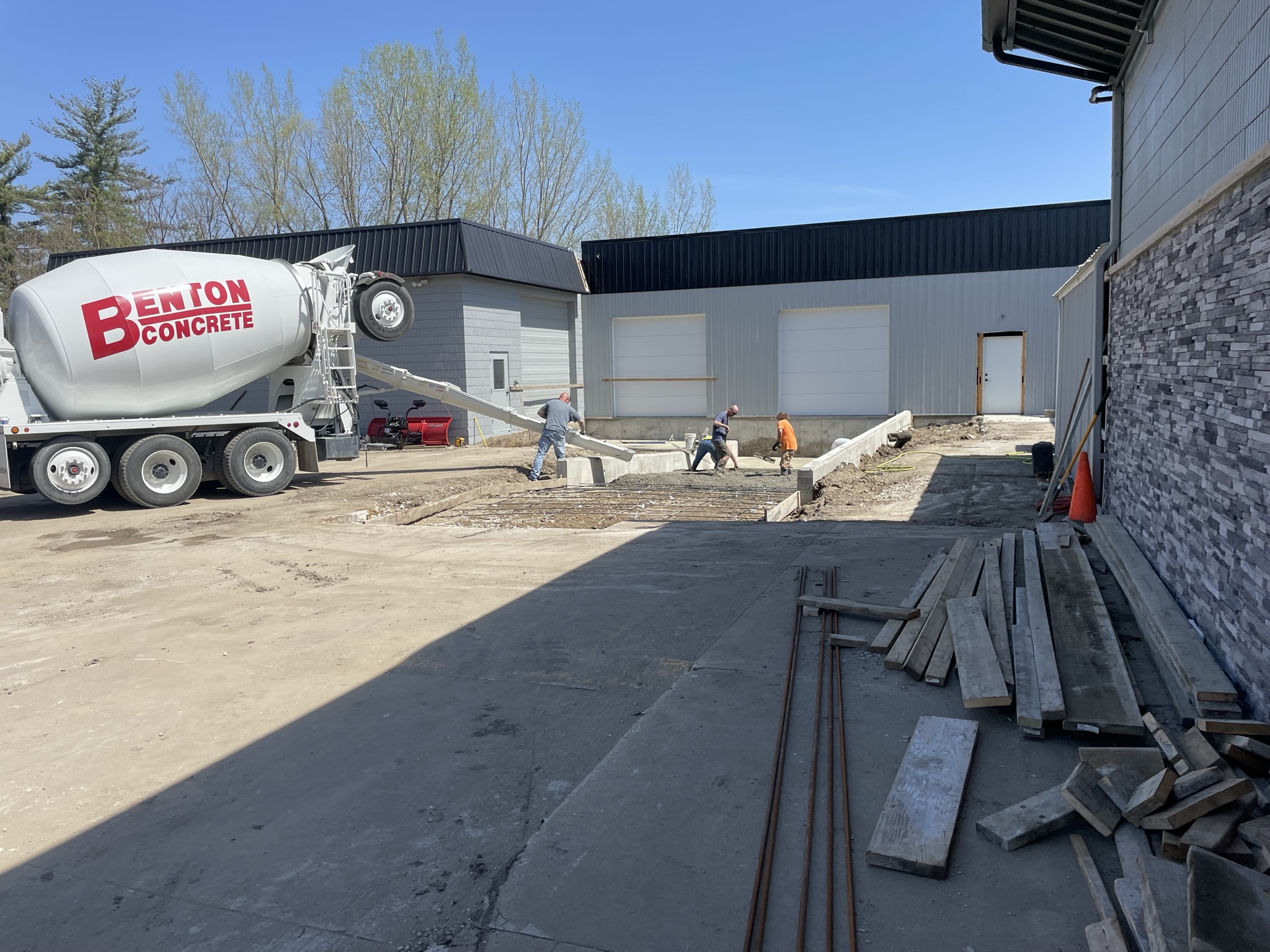 Direct Appliance Warehouse Expansion Cedar Falls, IA ClapsaddleGarber Associates
