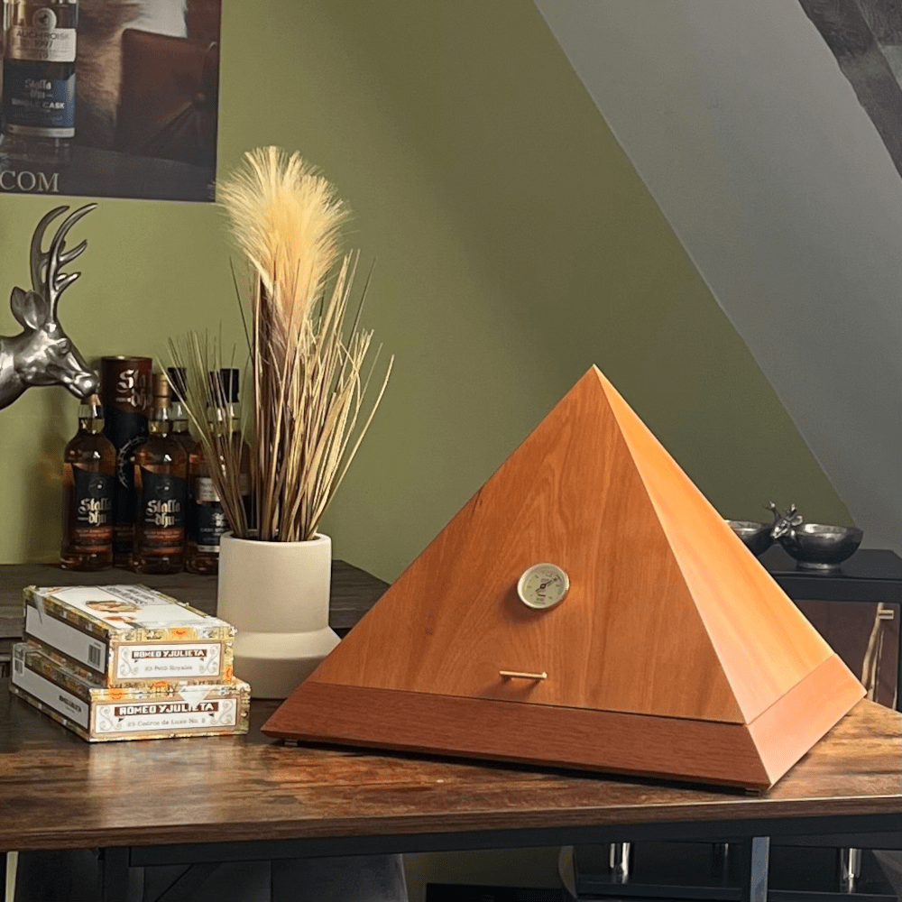 Adorini Pyramid Deluxe Cigar Humidor 100 Cigar Capacity