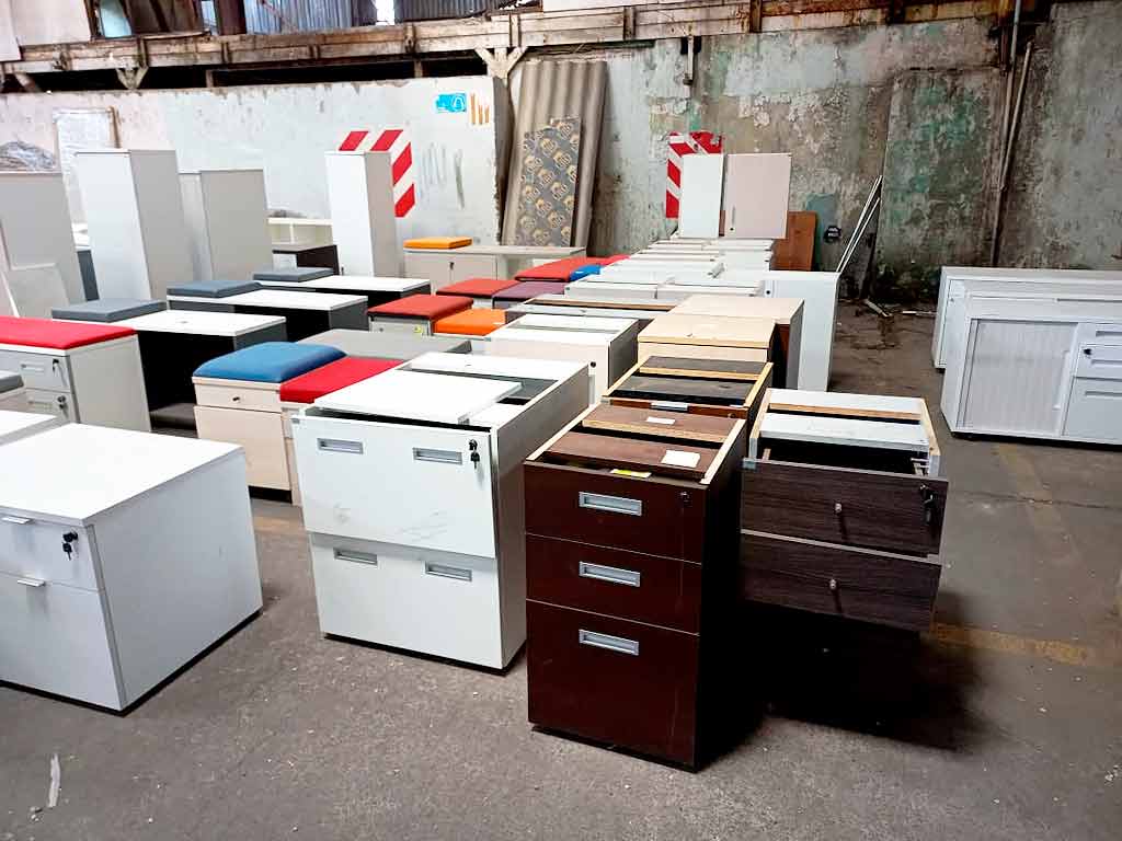 Remate Muebles de Oficina Remates CGR Subastas y Remates de Chile