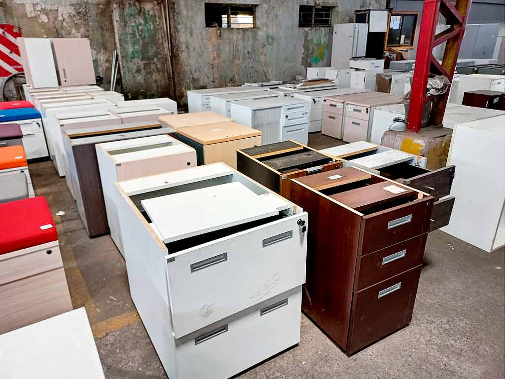 Remate Muebles de Oficina Remates CGR Subastas y Remates de Chile