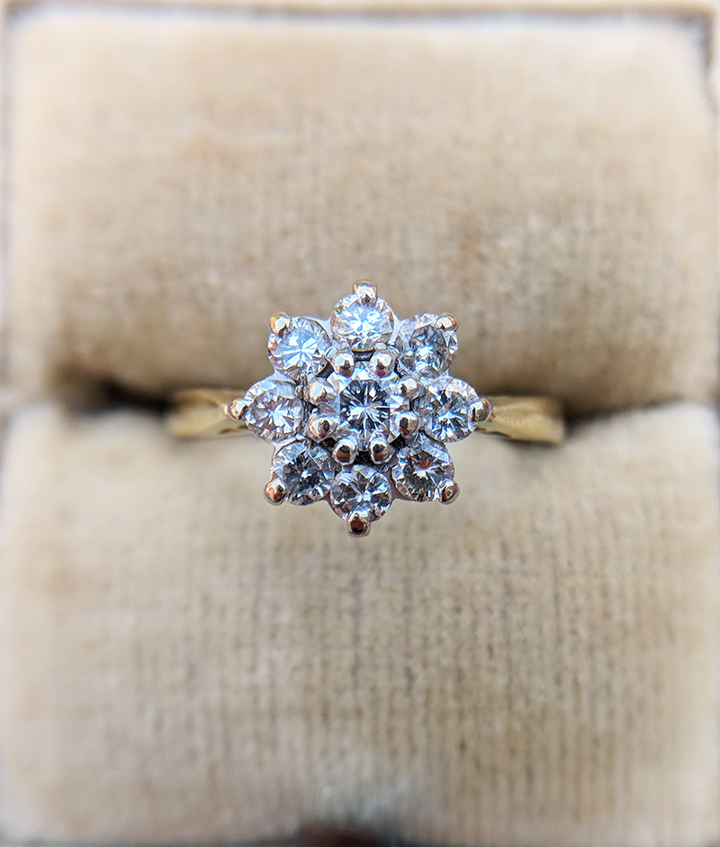 Vintage 18ct Yellow Gold & Platinum Diamond Flower Cluster Ring