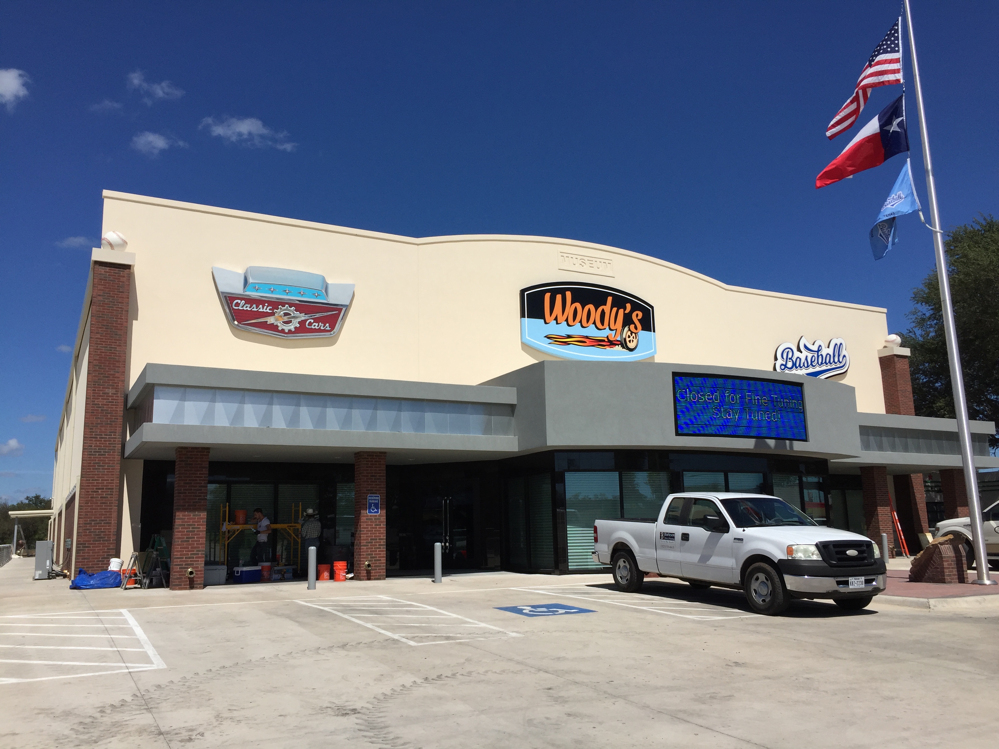 Woody’s