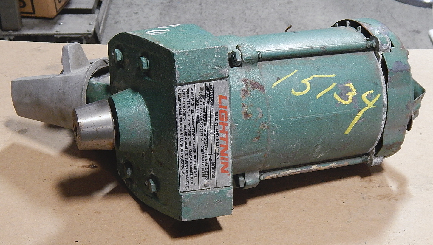 Lightnin Portable Clamp Mount Mixer Xd30am Portable Mixers