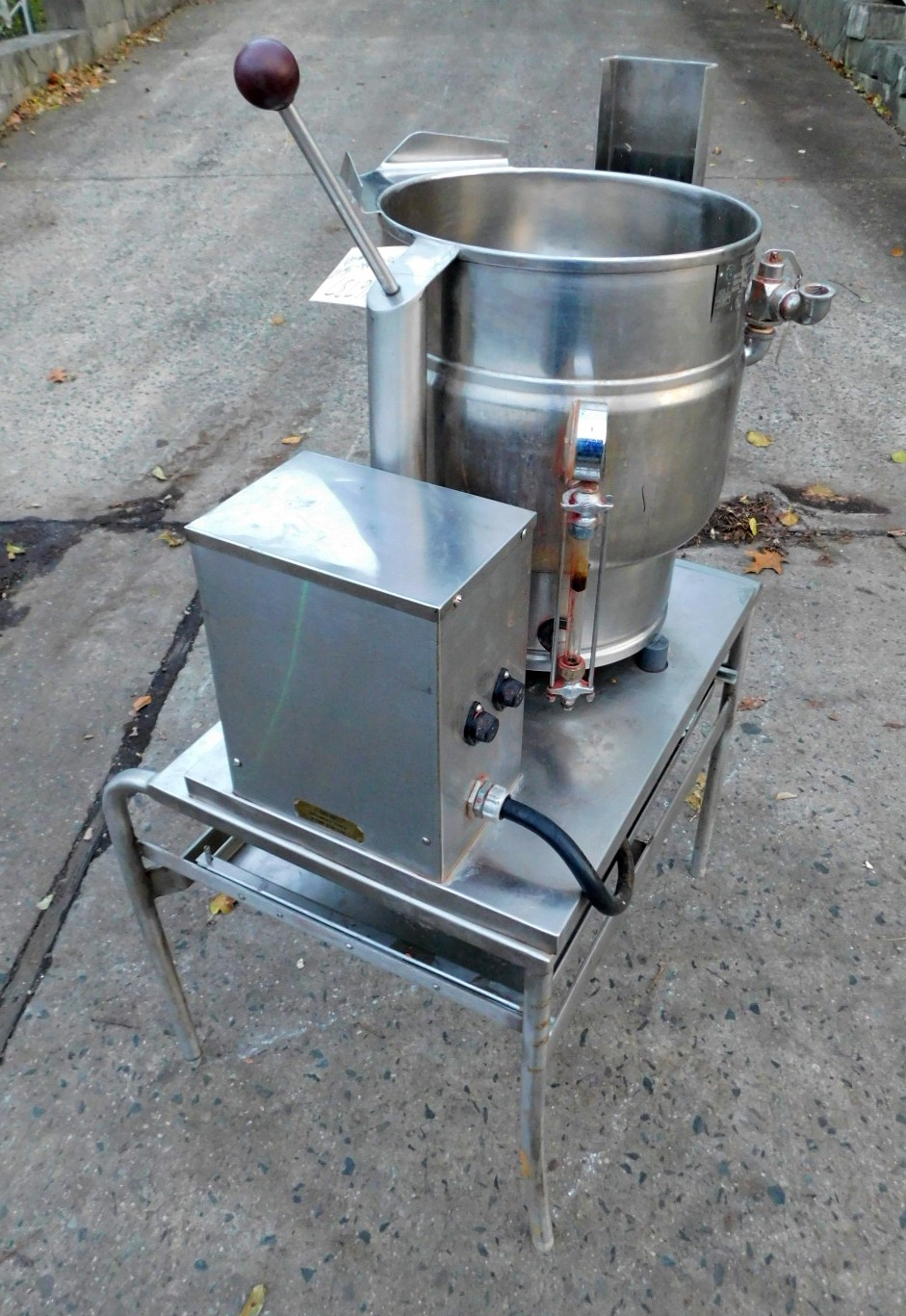 Groen Electric Kettle Tdb/720 Tilting Kettles Champion Trading