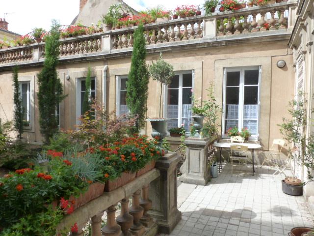 Regarder Location Maison Cusset Avec Jardin Dernier
