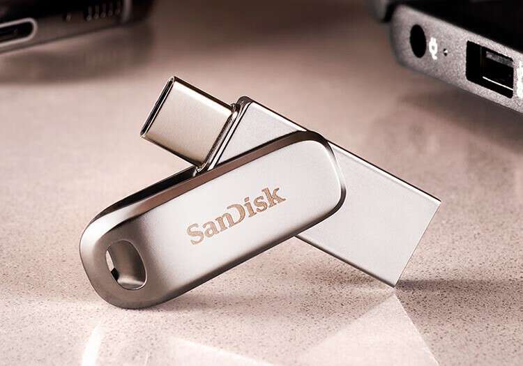 Compatible with iPhone 15 A USBC Flash Drive Buying Guide Chargerlab