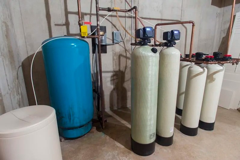 How to Tell if Water Softener is Working Properly? (Major Signs & Factors) CharlieTrotters