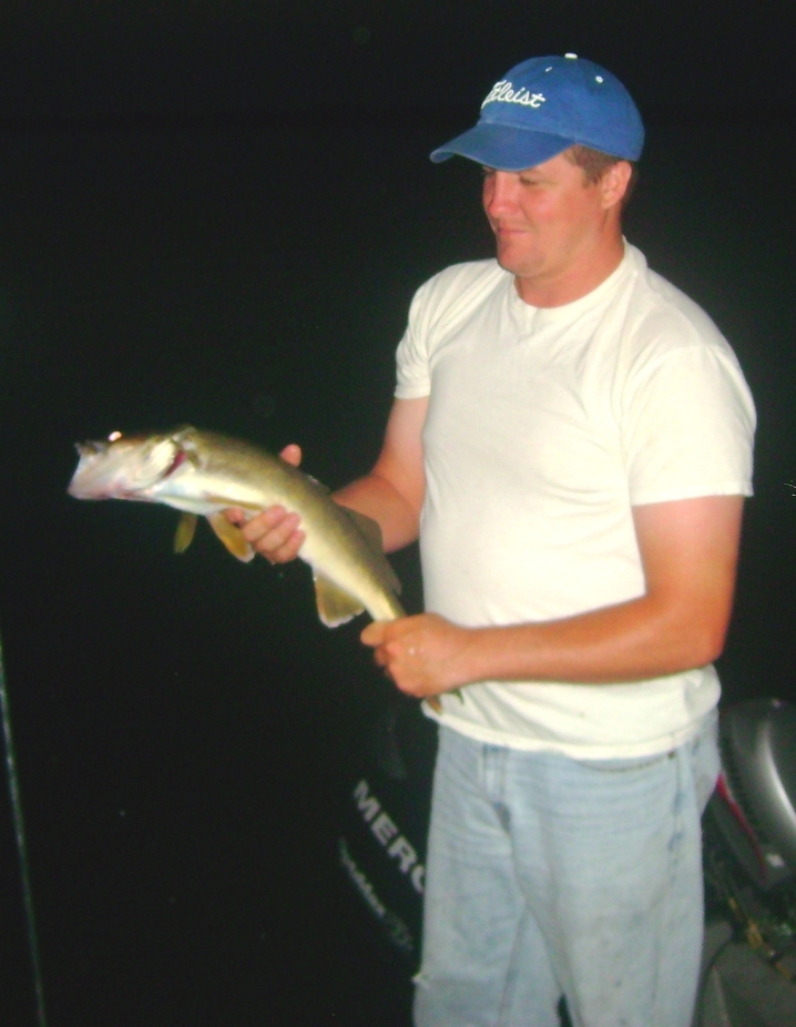 Char Mac Resort Fishing, Minnesota Fishing Vacations, Walleye Fishing