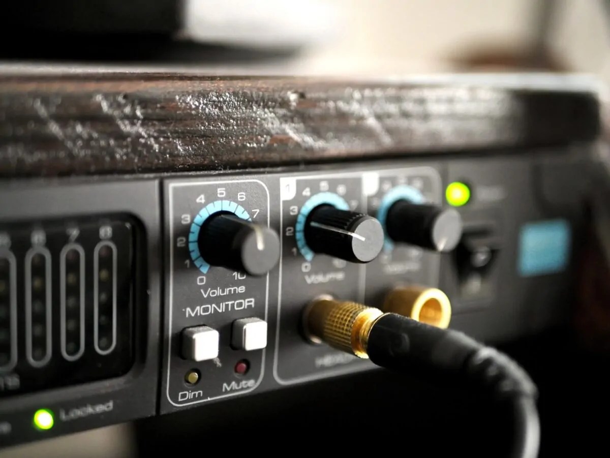 5 of the Best Thunderbolt Audio Interfaces for Advanced Musicians