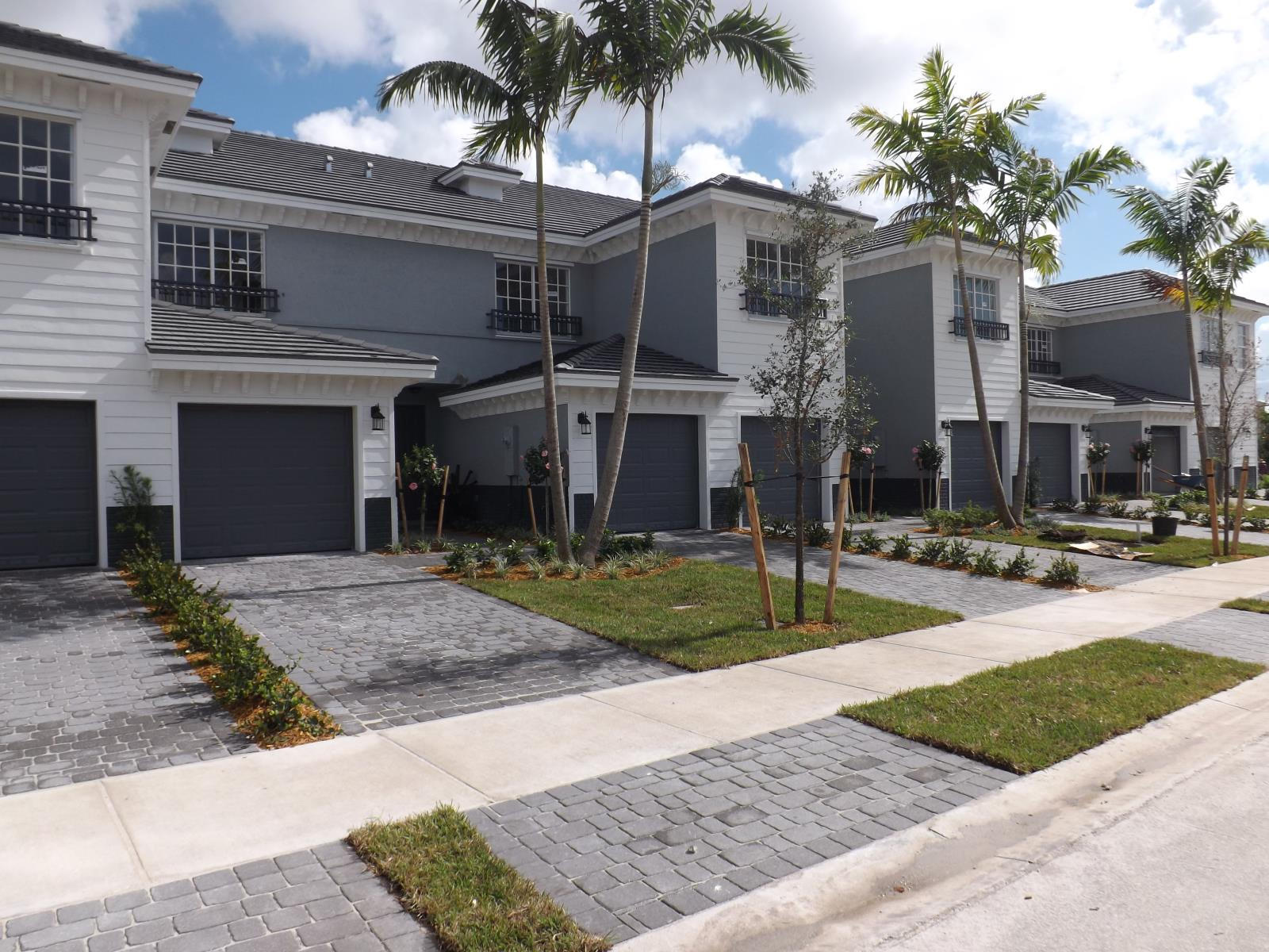 Chartbury Cassa 2, Florida