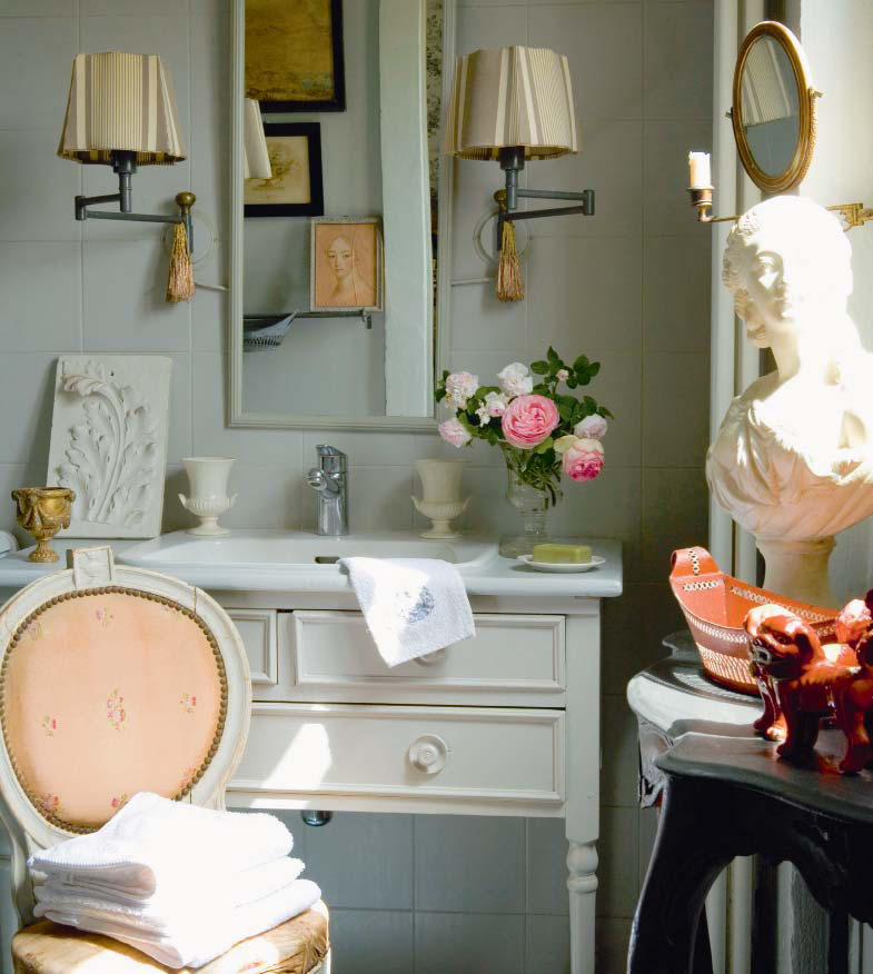 romantic bathrooms Chatelaine