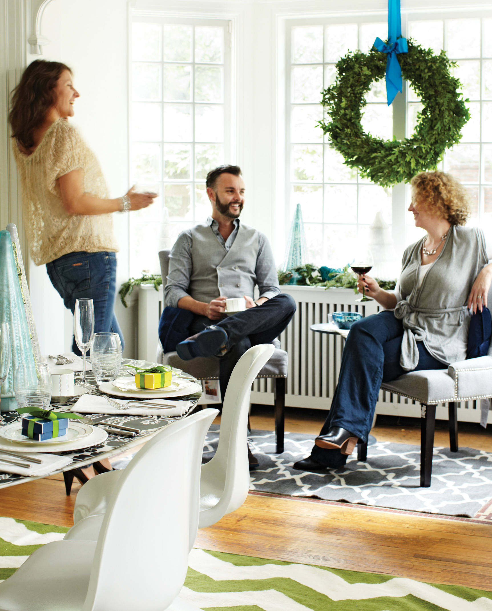 How to throw a festive fundraiser Four decorating tips