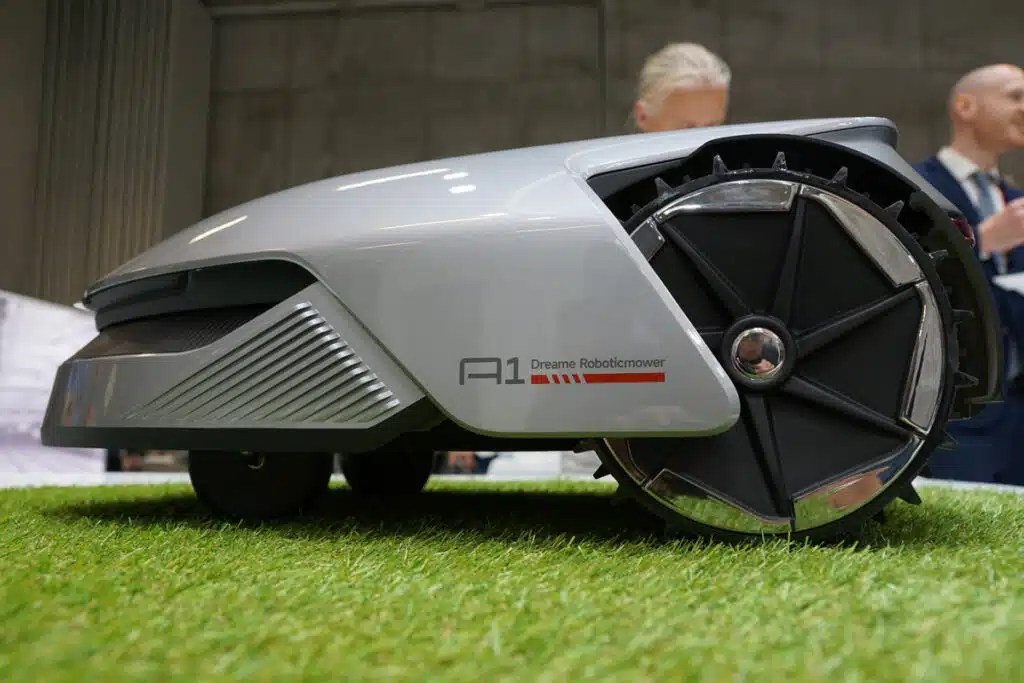 Dreame präsentiert auf der IFA neuen Wischroboter mit Wasseranschluss