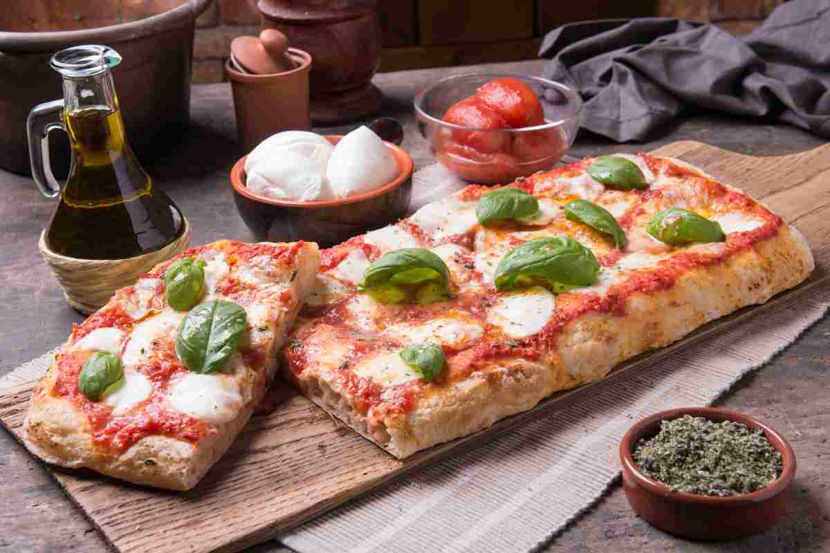 Ricetta Per Fare La Pizza Alta E Soffice