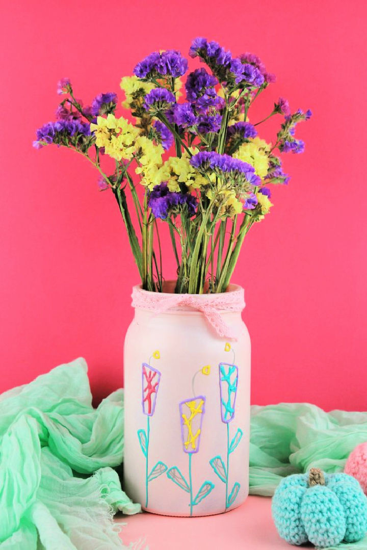 25 Amazing DIY Flower Vase Ideas