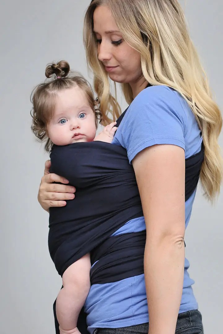 15 Amazing DIY Baby Sling Ideas