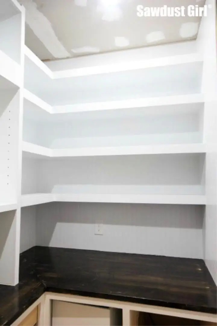 25 DIY Pantry Shelves to Construct Yourself