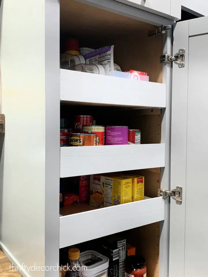 25 DIY Pantry Shelves to Construct Yourself