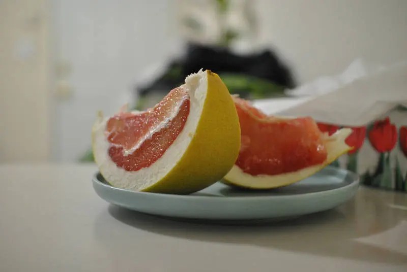 Peeling Pomelo (Suha Fruit) Chef's Pencil