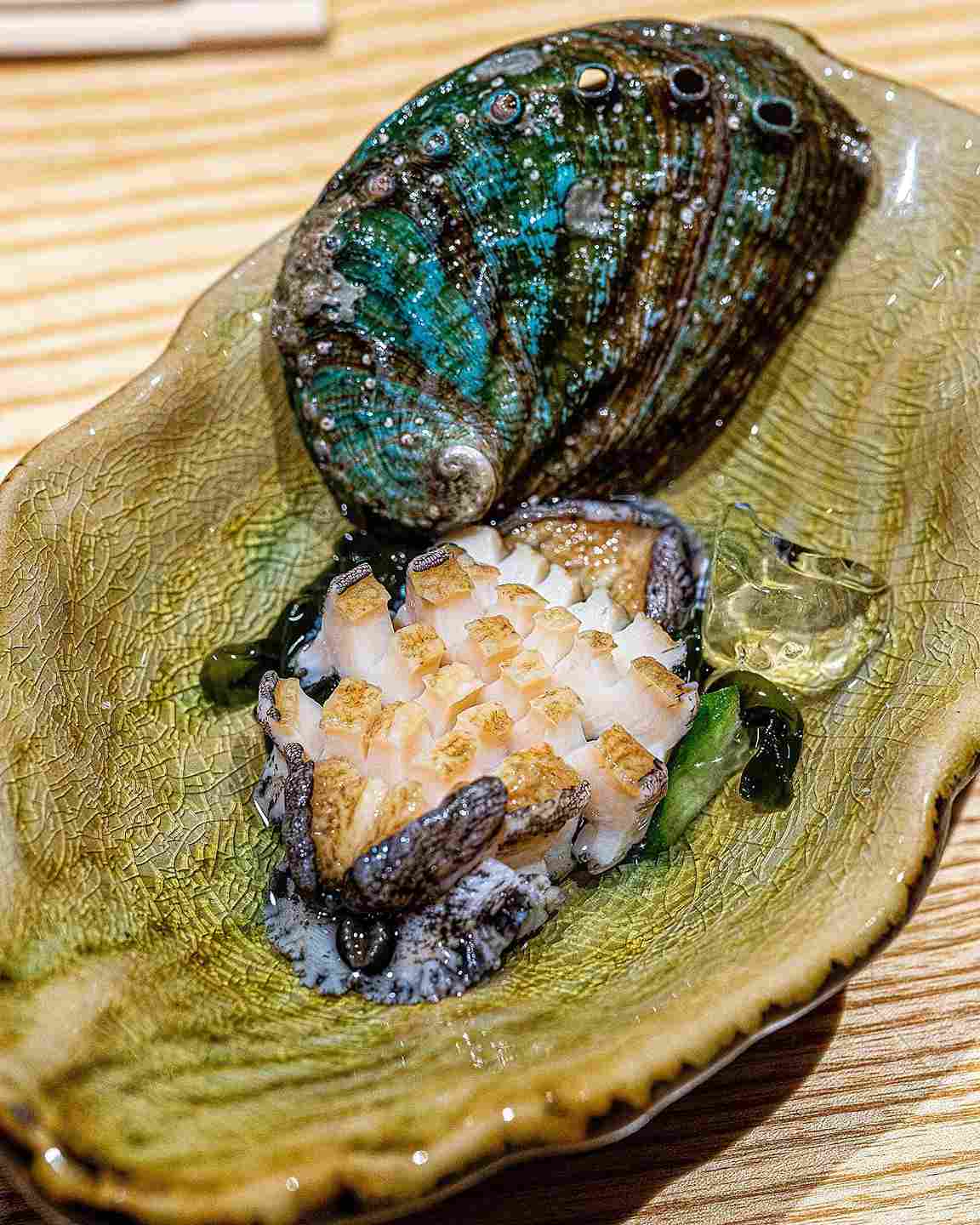 All about Abalone (Taste, Price, How to Cook) Chef's Pencil