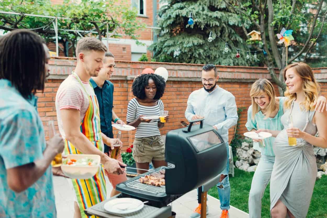 Significance of internal temperature readings during a backyard cookout