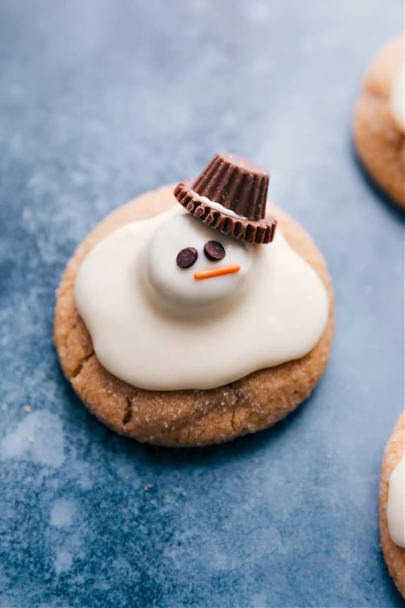 Melted Snowman Cookies (DELICIOUS & Cute!) Chelsea's Messy Apron
