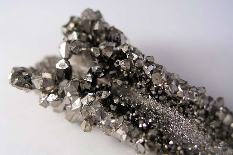 Niobium Facts, Symbol, Discovery, Properties, Uses