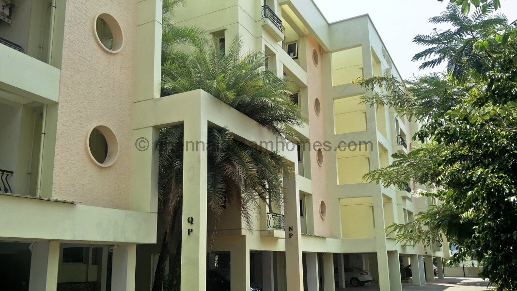 Apartments For Sale In OMR 3 BHK Premium, Resale Flat