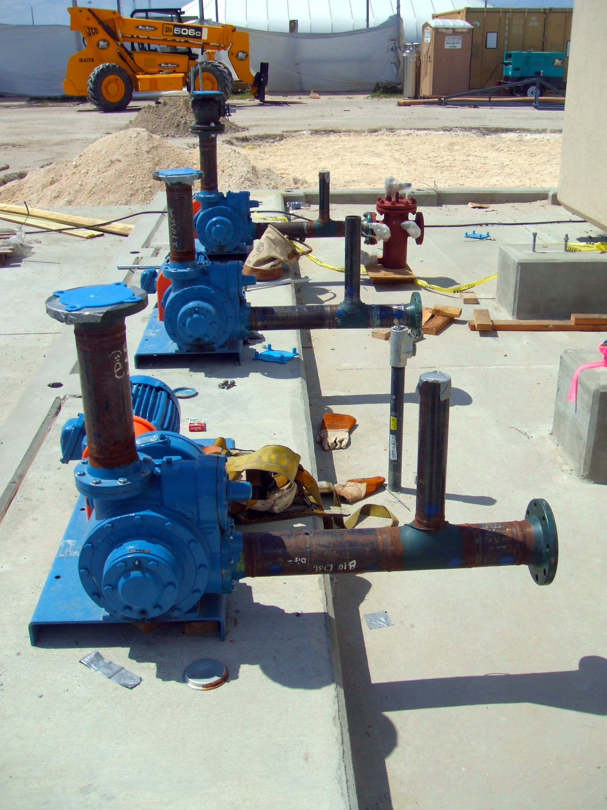 USMC Blount Island Command, Fuel Tanks & Canopy CEI