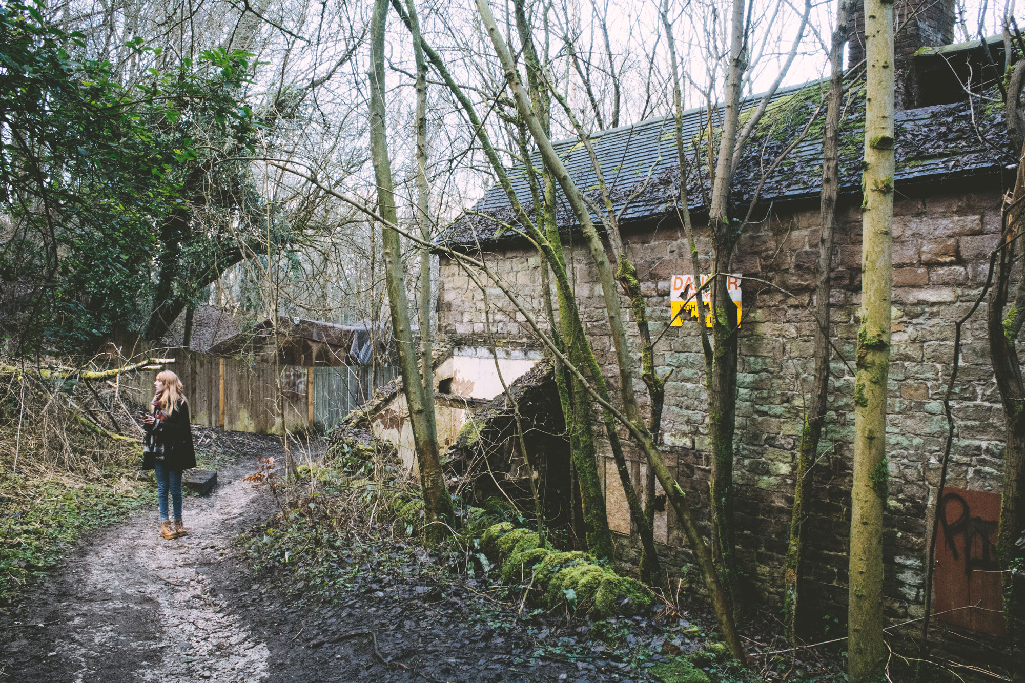 The Abandoned House, Shining Cliff Woods Chesca is Lost