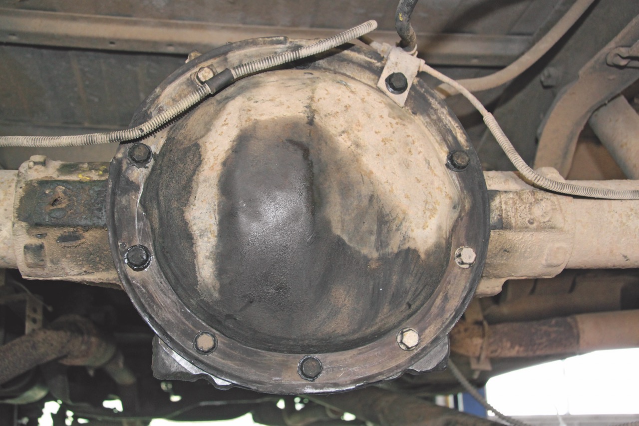 History and Identification of Chevy 10 and 12 Bolt Chevy Differentials