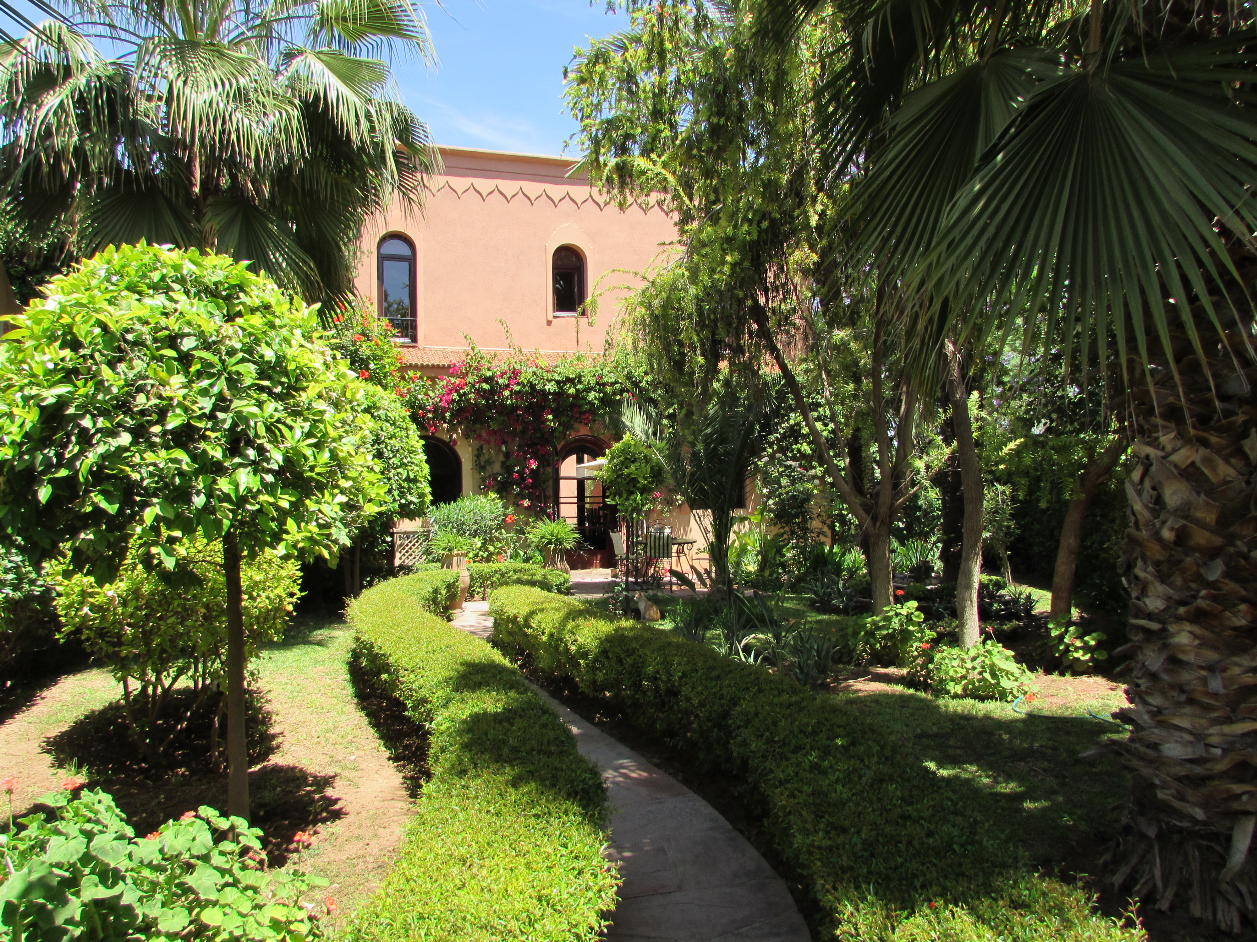 Marrakech villa for sale in the Palmeraie 2 bedroom house with garden